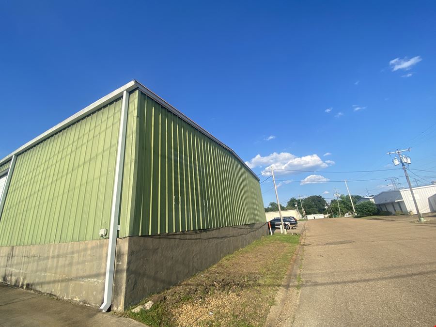 Ridgeland, MS - Quality Warehouse For Lease