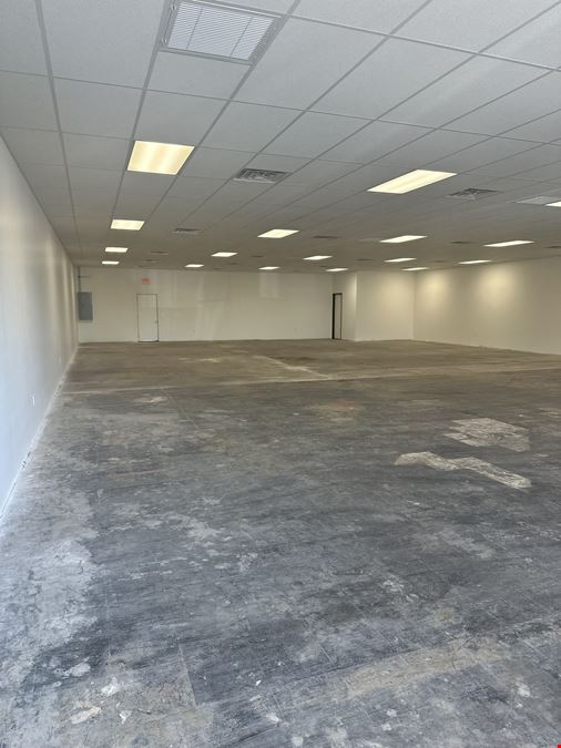403 W Central Ave