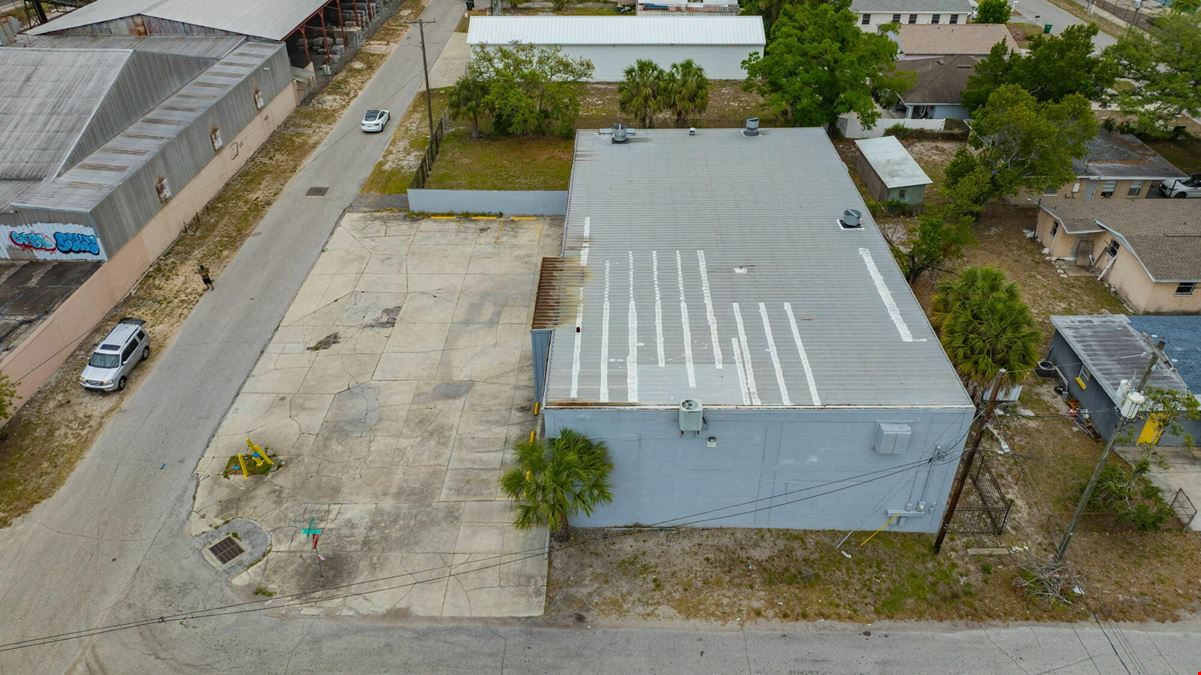 1001 E Skagway Ave