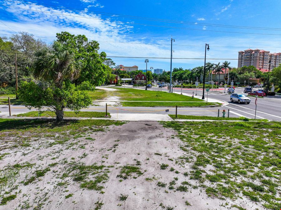 1500 N Tamiami Trl