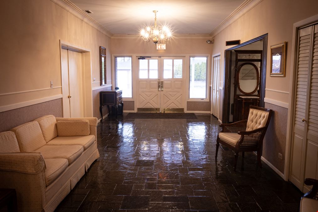 Former Funeral Home on Cottage Grove Ave