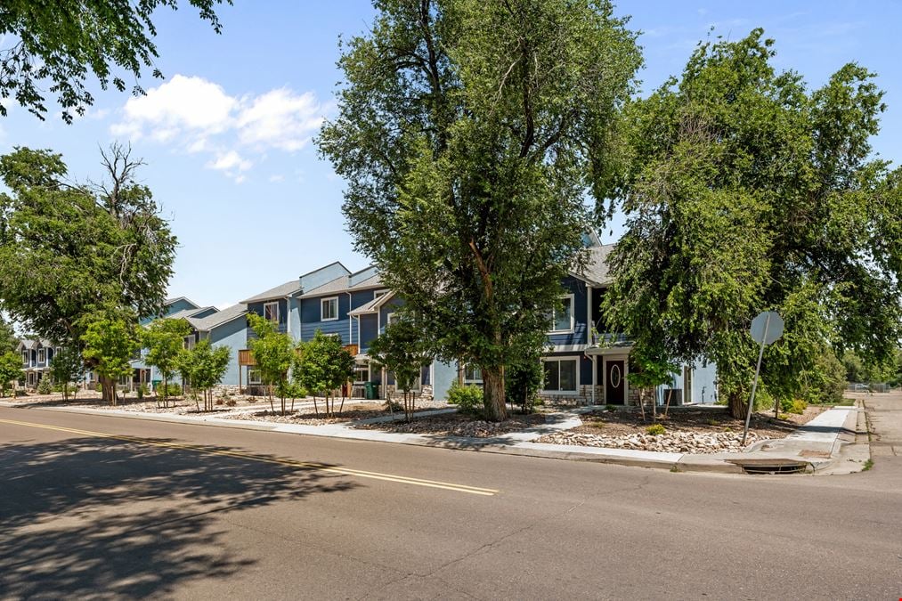 Fountain Village Townhomes