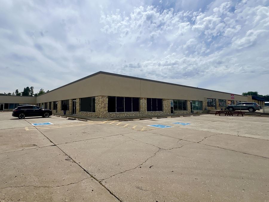 Community Park Shopping Center