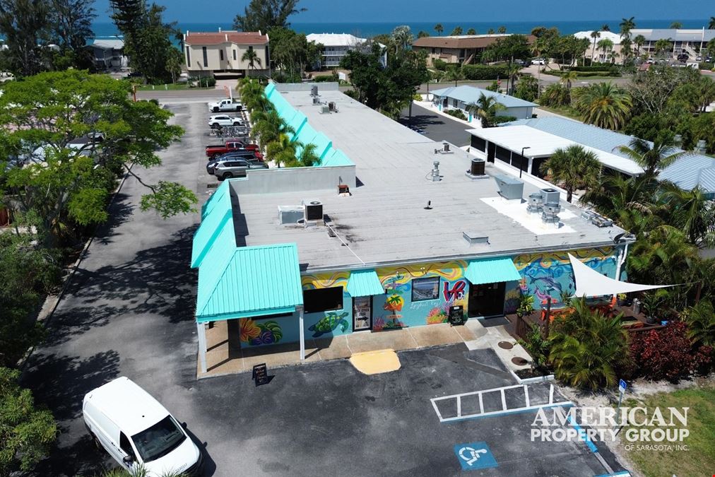 Paradise Isle Plaza on Longboat Key