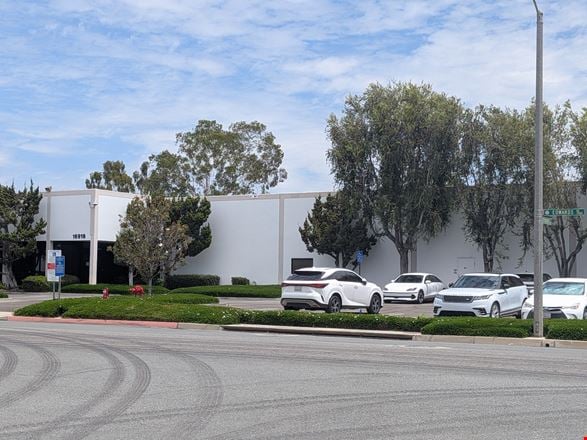 Preview of Industrial space for Rent at 16918 Edwards Road