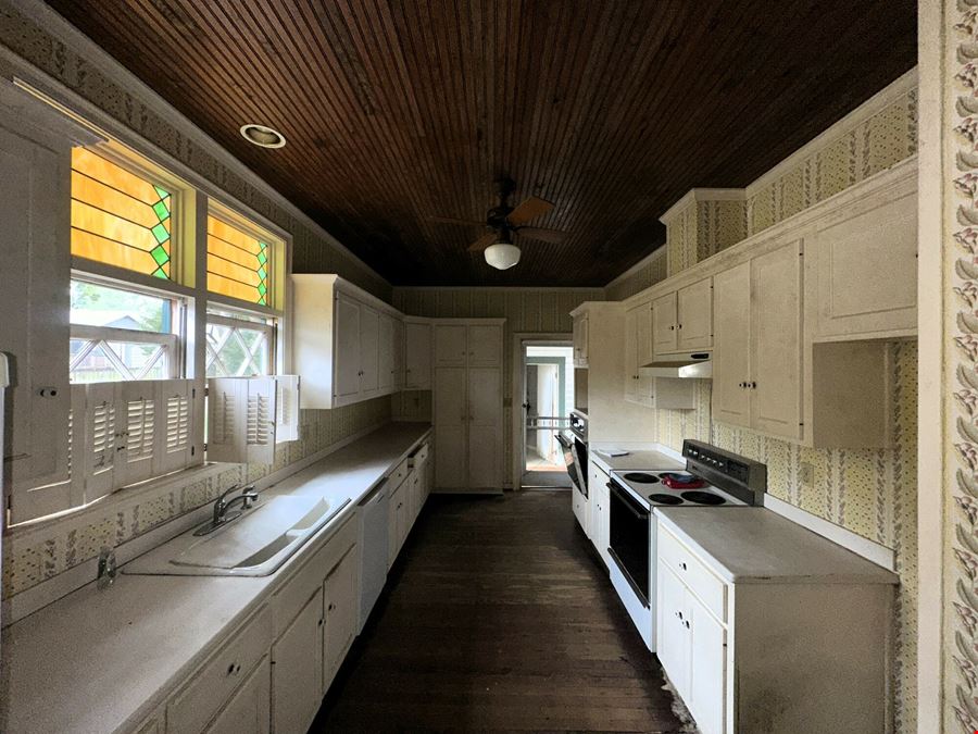 500 BAYOU BLVD