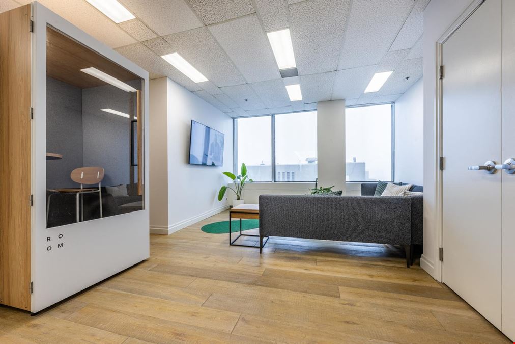 2 St. Clair Avenue West