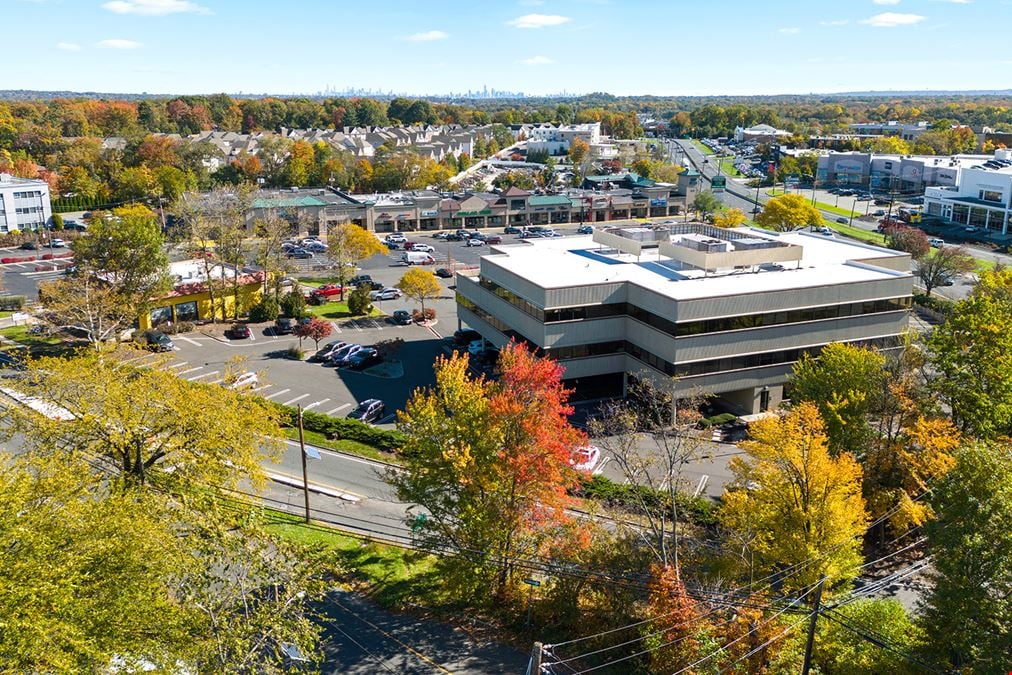 Echo Executive Plaza