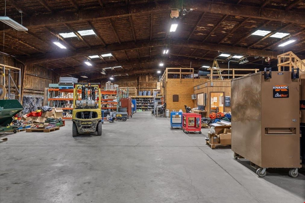 11,450 SF Industrial Flex + 4,700 SF Secured Shop