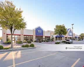 The Shops at Vineyard Village