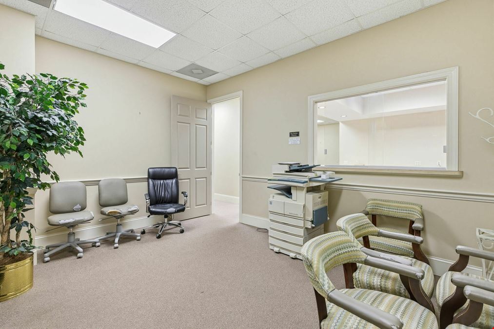 Stand Alone Medical & Office Building