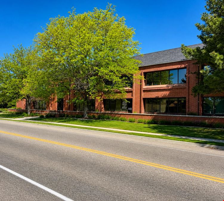 Cottonwood Medical Center