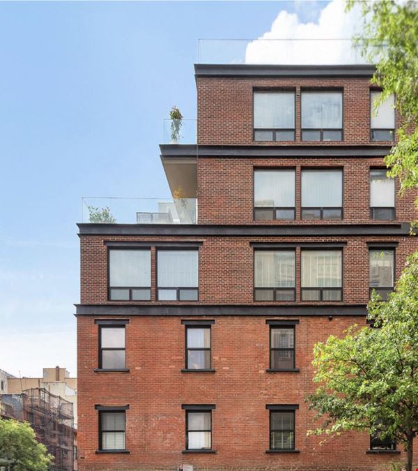 334 Grand St