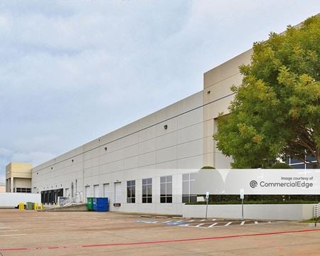 Preview of Industrial space for Rent at 2920 North State Highway 360