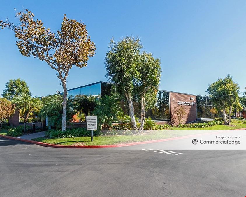 Newport Corporate Plaza