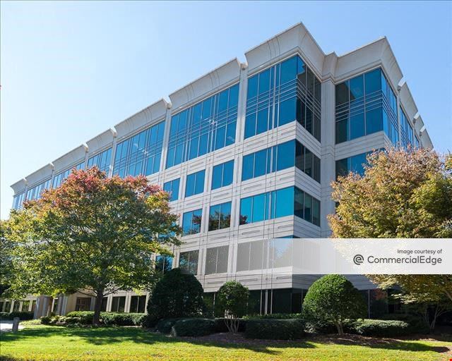 2400 Lakeview Pkwy - GA 400 Center
