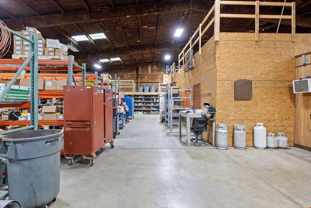 11,450 SF Industrial Flex + 4,700 SF Secured Shop
