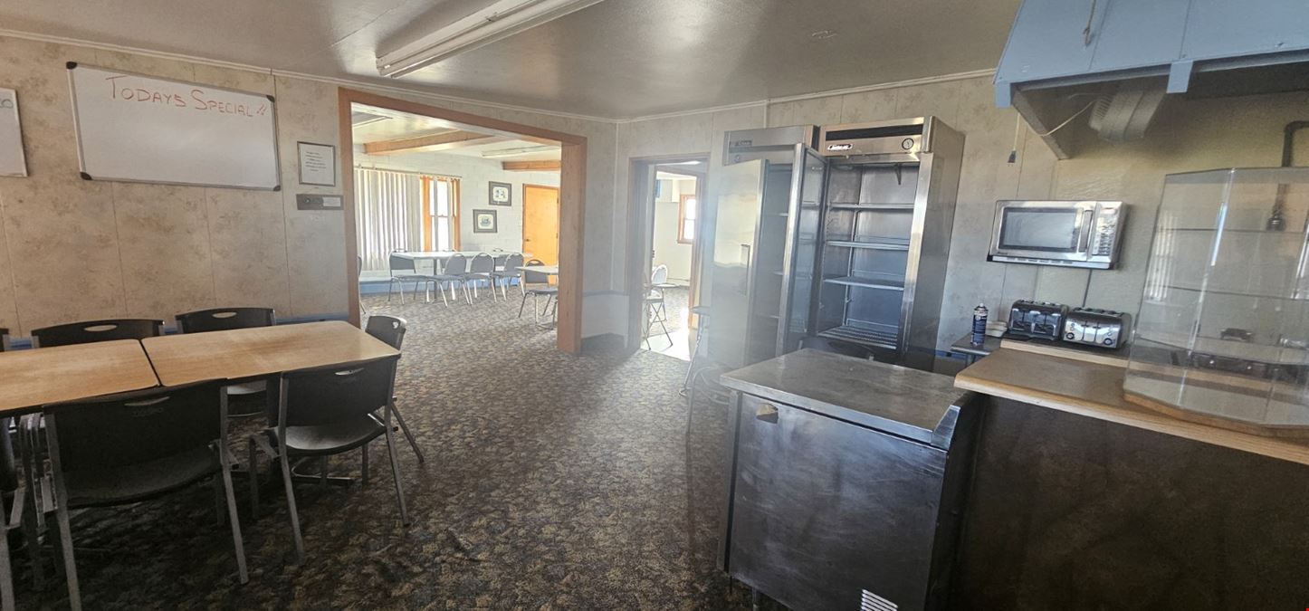 Idalia Cafe & Motel
