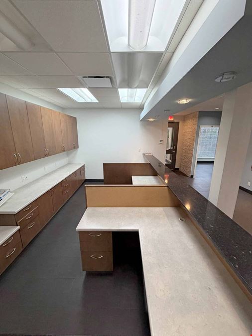Unit 214 145 15th Street West