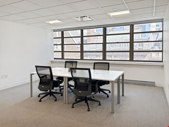 Regus - Philadelphia - 1624 Locust St