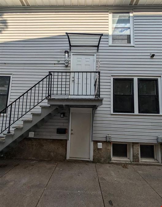 1611 W Barker Ave