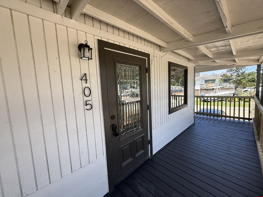 405 8th St, Kemah TX 77565- Office/Retail Opportunity