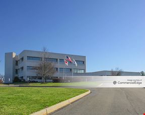 Princeton Pike Corporate Center - 1000 Lenox Drive