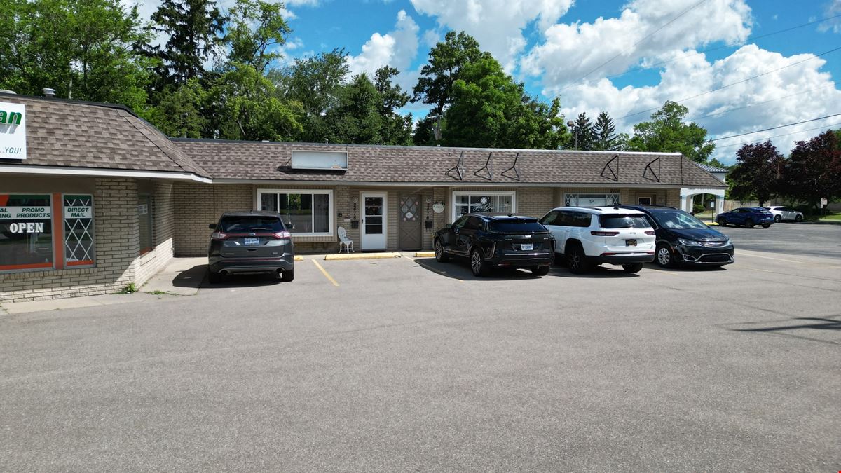 Sylvan Lake Strip Center