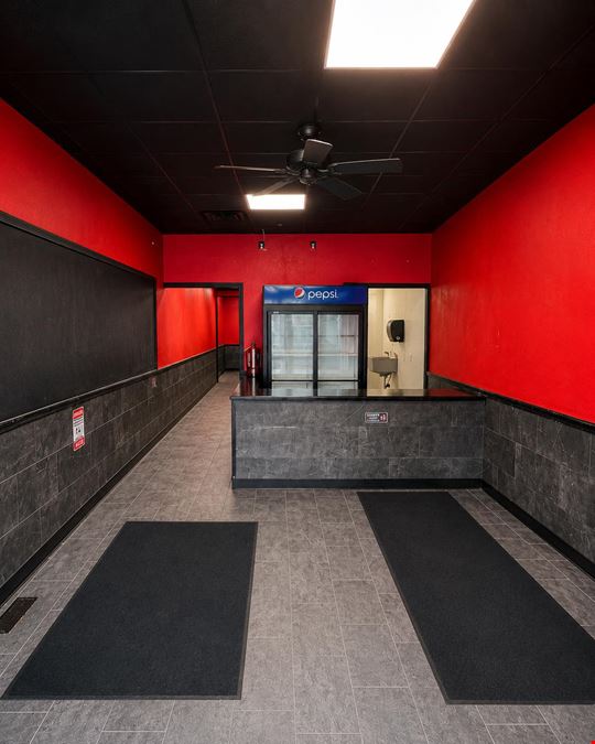 Retail / Restaurant Space for Lease in Ypsilanti