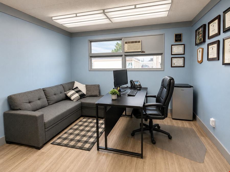 312 W Elm St