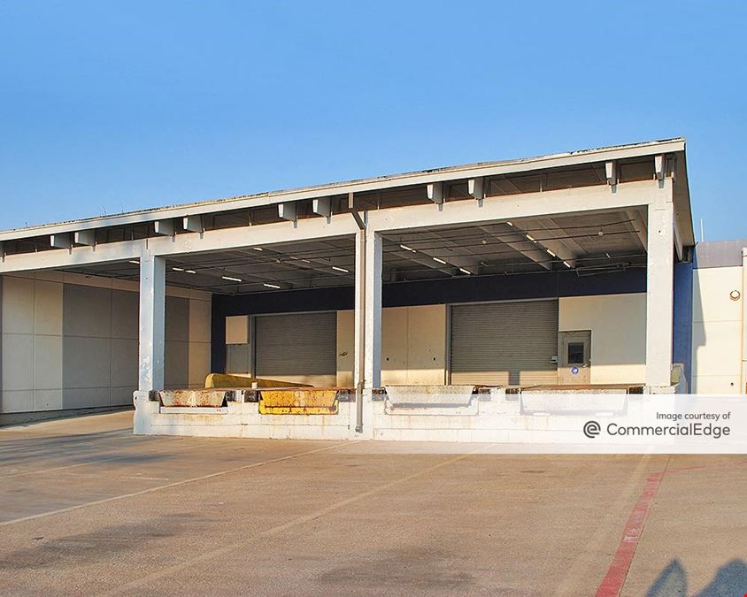 1000 W. Crosby Rd.