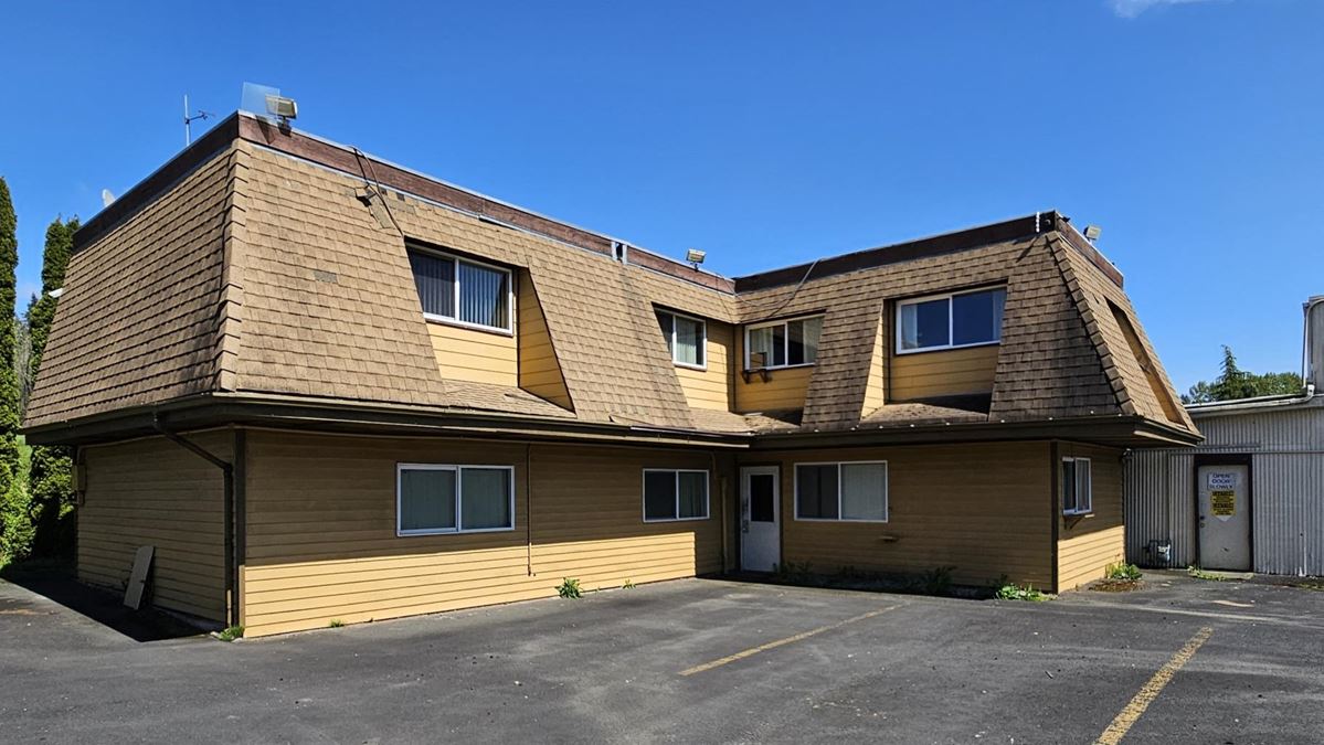 1309-1310 Elm Place