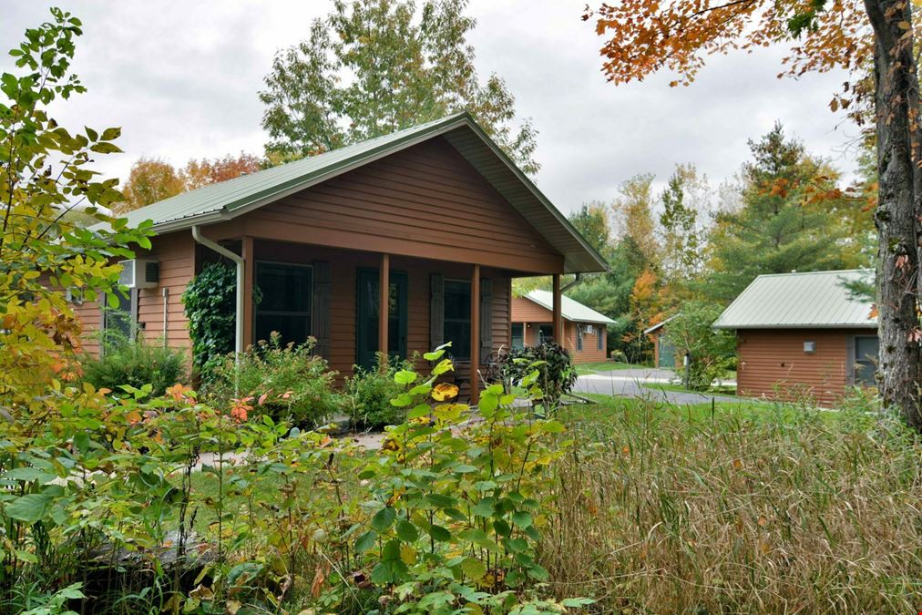 Woodside Cottages of Bayfield