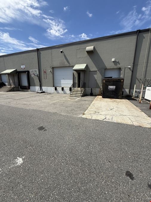 1 Delaware Dr