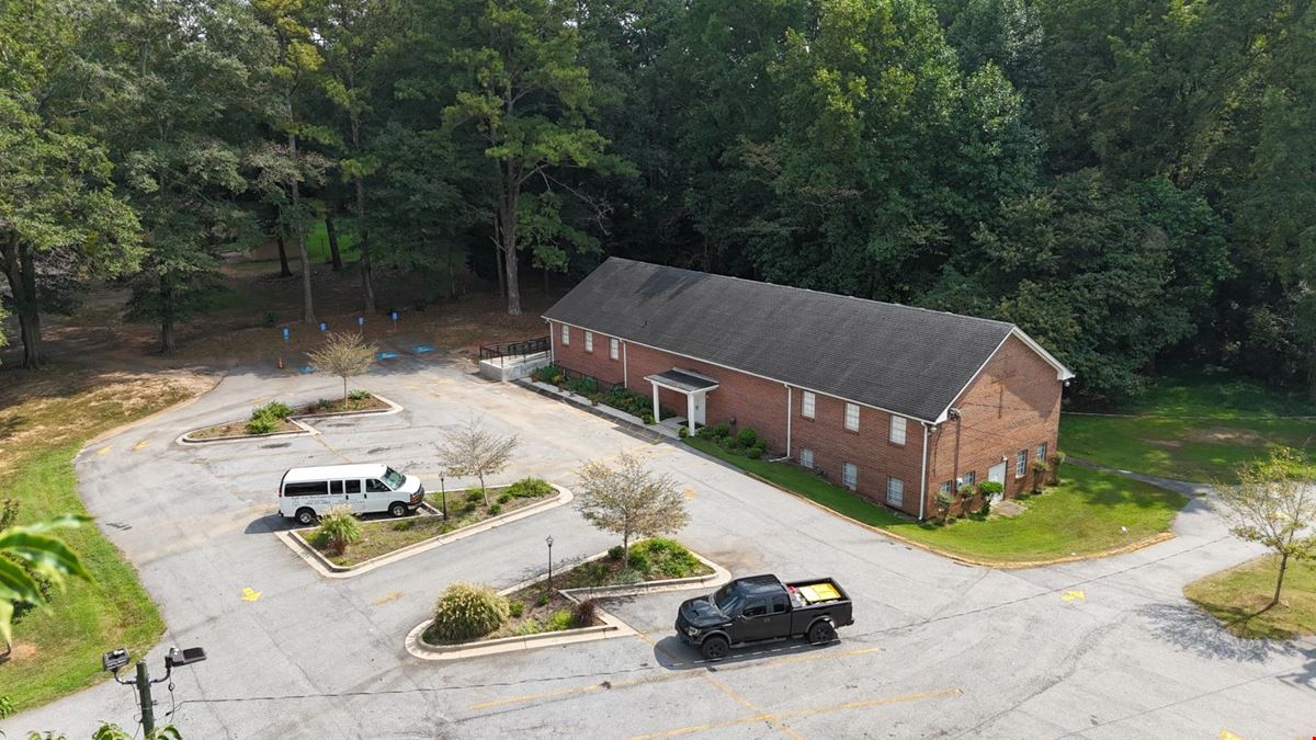 Church Buildings / 5.51-Acre Opportunity For Sale