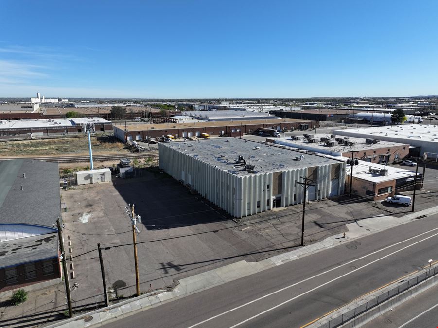 4555 & 4595 E 46th Ave