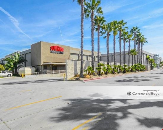 Preview of Retail space for Rent at 2401 Saviers Road