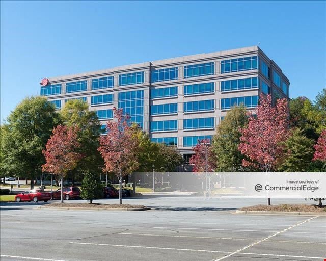 Encore Commons 555