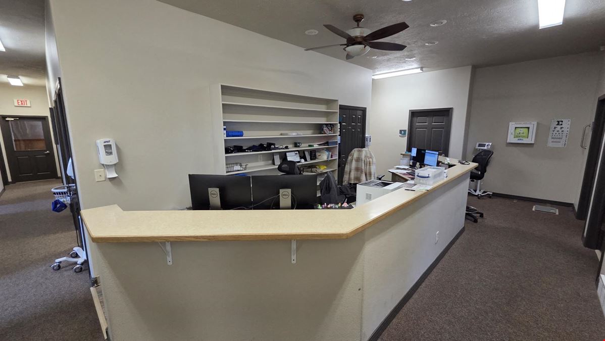 3456 E 17th St, Suite 125