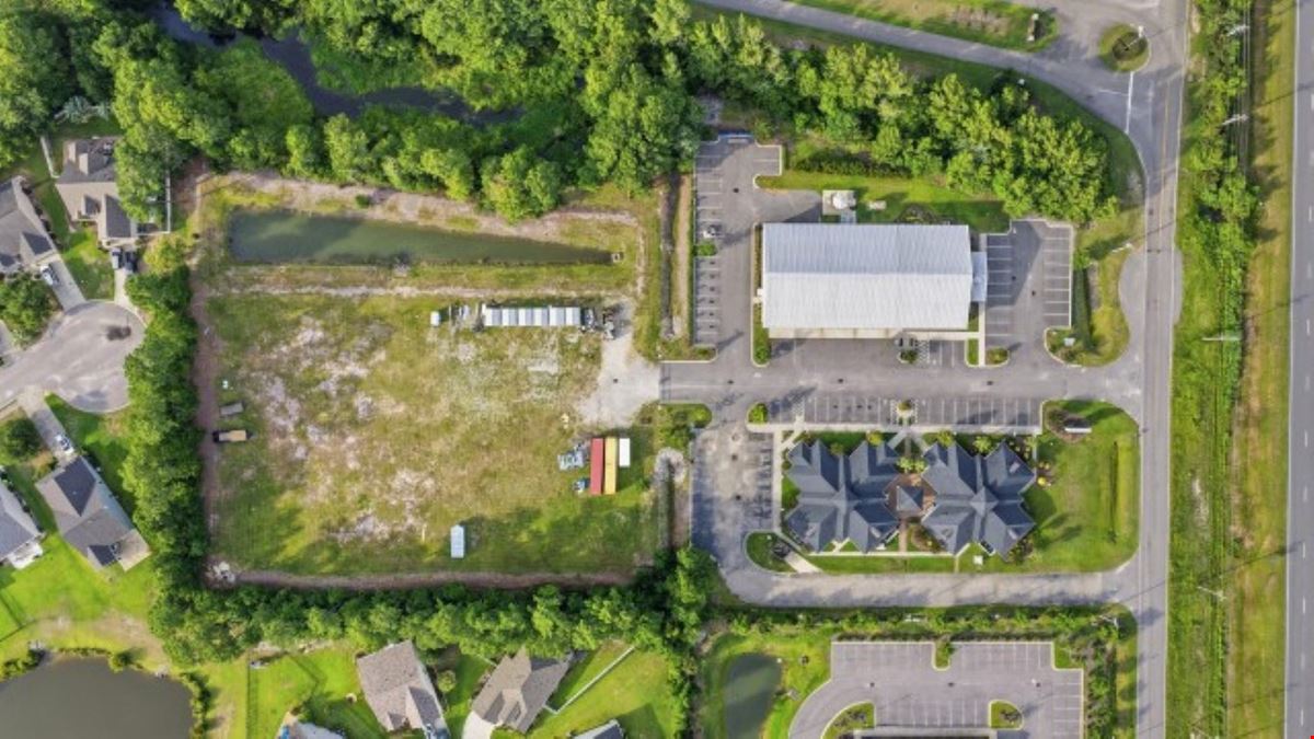 3 Building Commercial Campus