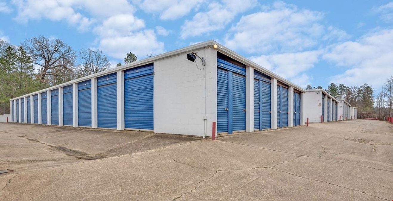 USA STORAGE LA