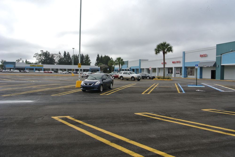 St Lucie Plaza