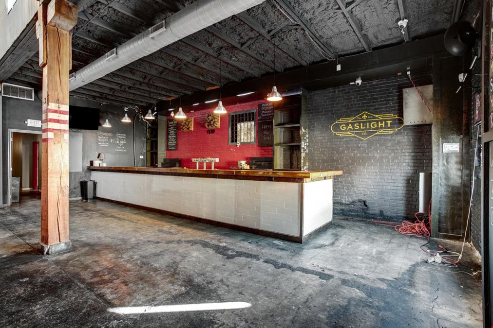 Premiere Mixed-Use Property On The Hill
