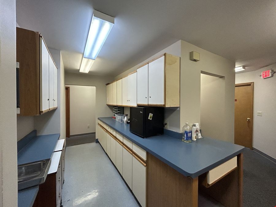 12103 Sheraton Lane