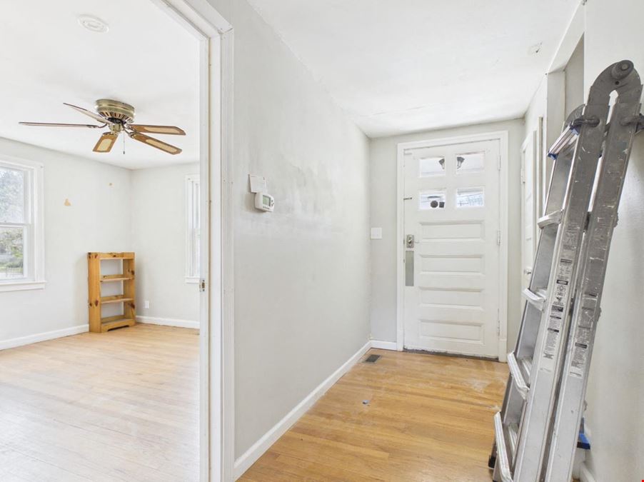 5 Barber St