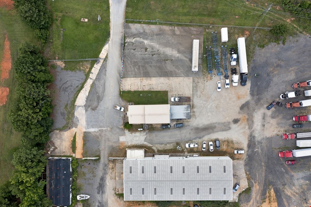 2611 Highway 42 S