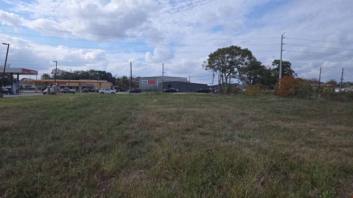 Prime 1.5-Acre Development Site: Shovel-Ready Car Wash in Rosenberg