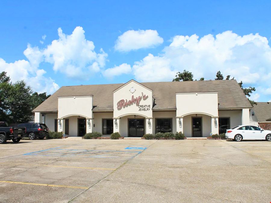 Coursey Blvd Freestanding Retail Property For Sale