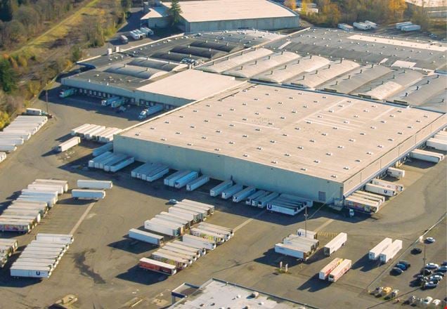 Preview of Industrial space for Rent at 6433 SE Lake Rd