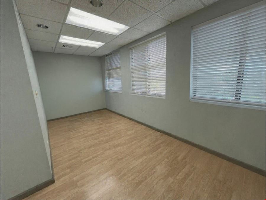 Top Floor Salon/Office Suites